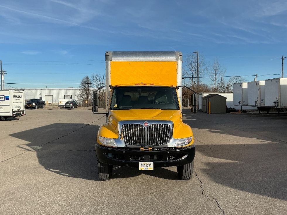 Medium Duty Box Truck-Light and Medium Duty Trucks-International-2021-MV607-Piqua-OH-195,726\n\t\tmiles-$ 43,000 - Image 2