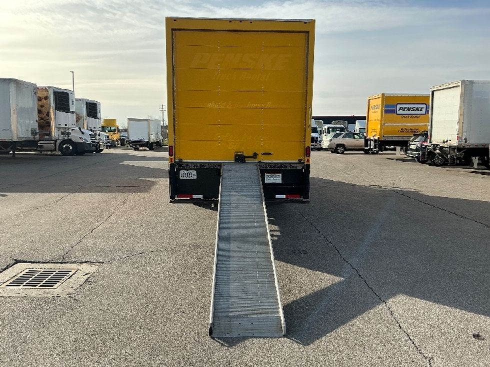 Medium Duty Box Truck-Light and Medium Duty Trucks-International-2021-MV607-Piqua-OH-195,726\n\t\tmiles-$ 43,000 - Image 24