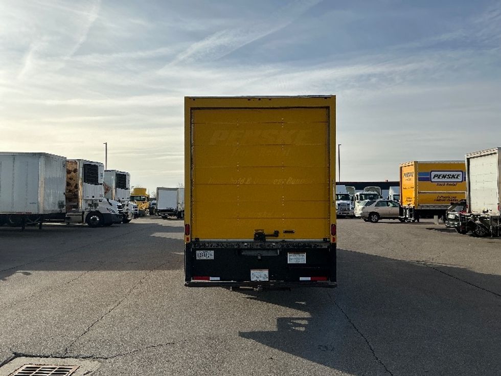 Medium Duty Box Truck-Light and Medium Duty Trucks-International-2021-MV607-Piqua-OH-195,726\n\t\tmiles-$ 43,000 - Image 7