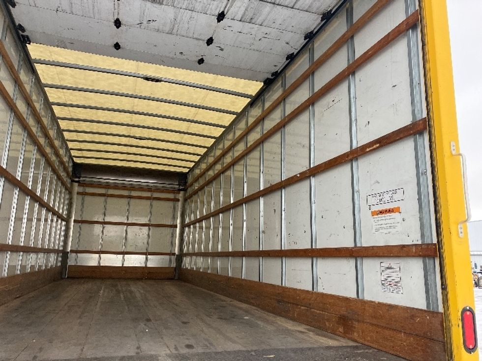 Medium Duty Box Truck-Light and Medium Duty Trucks-International-2021-MV607-Piqua-OH-225,063\n\t\tmiles-$ 38,750 - Image 11