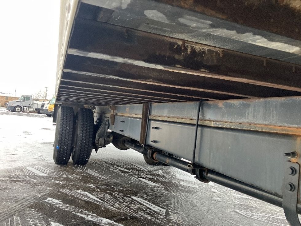 Medium Duty Box Truck-Light and Medium Duty Trucks-International-2021-MV607-Piqua-OH-225,063\n\t\tmiles-$ 38,750 - Image 13