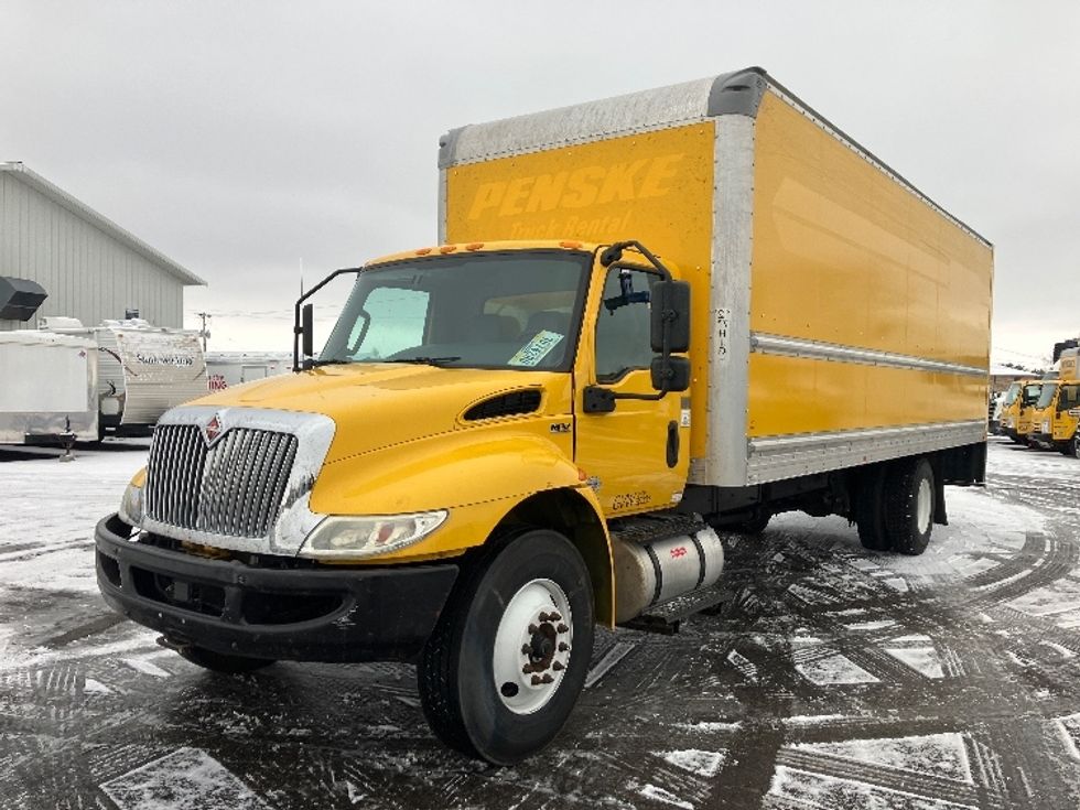 Medium Duty Box Truck-Light and Medium Duty Trucks-International-2021-MV607-Piqua-OH-225,063\n\t\tmiles-$ 38,750 - Image 3