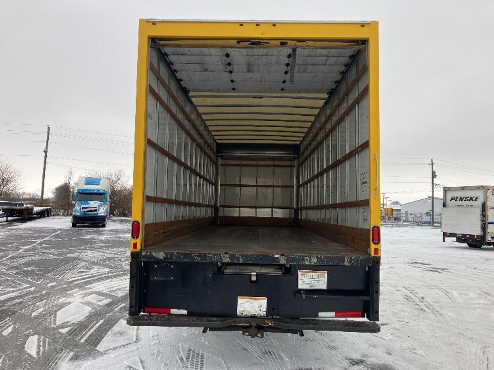 Medium Duty Box Truck-Light and Medium Duty Trucks-International-2021-MV607-Piqua-OH-225,063\n\t\tmiles-$ 38,750 - Image 8