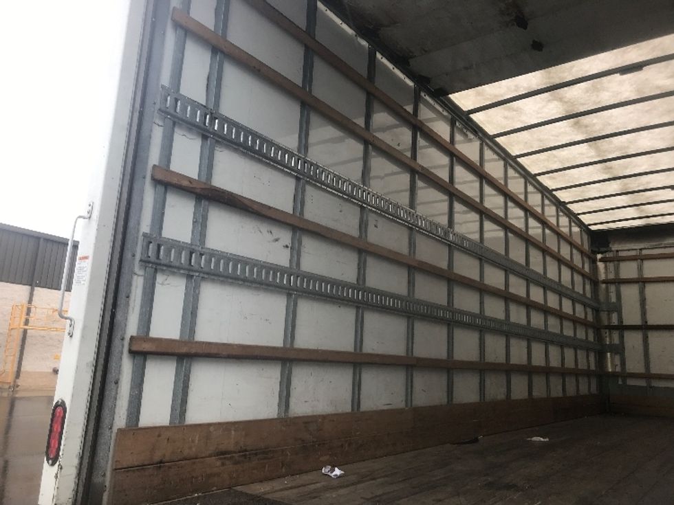 Medium Duty Box Truck-Light and Medium Duty Trucks-International-2021-MV607-Pittsburgh-PA-176,268\n\t\tmiles-$ 59,000 - Image 11