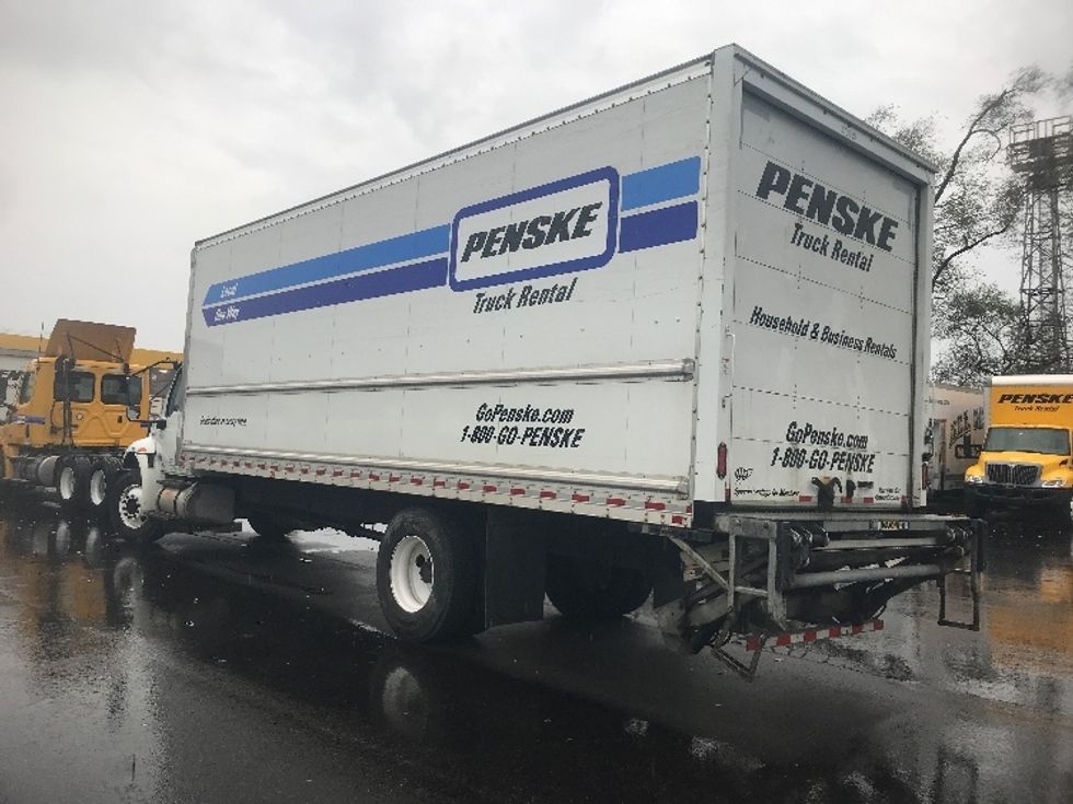 Medium Duty Box Truck-Light and Medium Duty Trucks-International-2021-MV607-Pittsburgh-PA-176,268\n\t\tmiles-$ 59,000 - Image 6