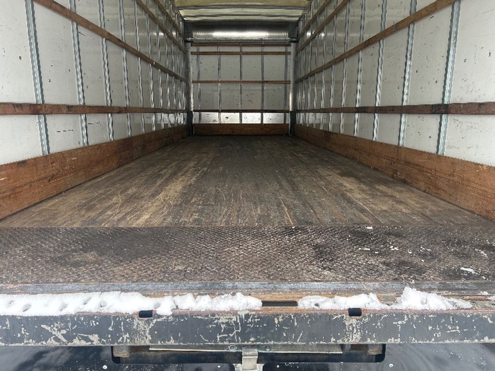 Medium Duty Box Truck-Light and Medium Duty Trucks-International-2021-MV607-Pittsburgh-PA-223,870\n\t\tmiles-$ 37,750 - Image 10