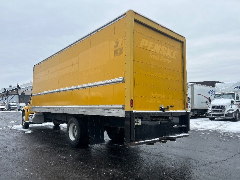 Medium Duty Box Truck-Light and Medium Duty Trucks-International-2021-MV607-Pittsburgh-PA-223,870\n\t\tmiles-$ 37,750 - Image 6