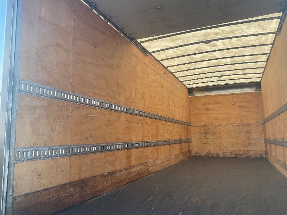 Medium Duty Box Truck-Light and Medium Duty Trucks-International-2021-MV607-Plymouth-MI-108,781\n\t\tmiles-$ 64,500 - Image 11
