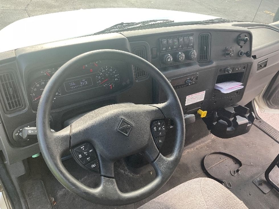 Medium Duty Box Truck-Light and Medium Duty Trucks-International-2021-MV607-Plymouth-MI-108,781\n\t\tmiles-$ 64,500 - Image 17