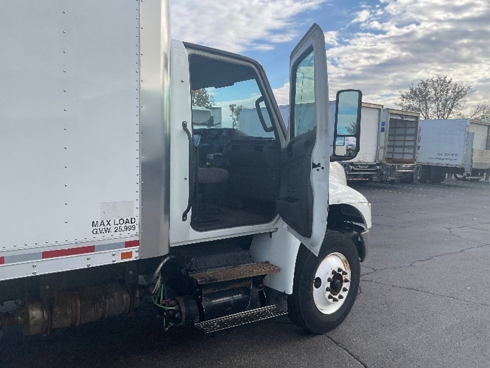 Medium Duty Box Truck-Light and Medium Duty Trucks-International-2021-MV607-Plymouth-MI-108,781\n\t\tmiles-$ 64,500 - Image 20