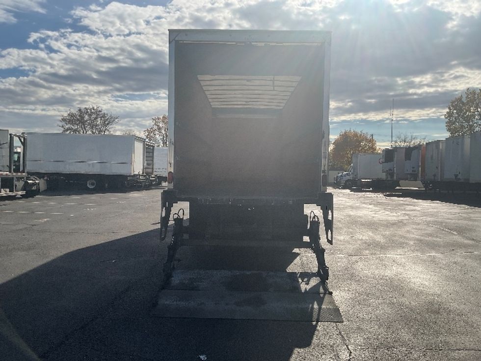 Medium Duty Box Truck-Light and Medium Duty Trucks-International-2021-MV607-Plymouth-MI-108,781\n\t\tmiles-$ 64,500 - Image 9