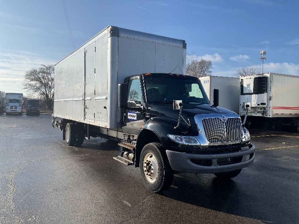Medium Duty Box Truck-Light and Medium Duty Trucks-International-2021-MV607-Plymouth-MI-135,094\n\t\tmiles-$ 61,000 - Image 1