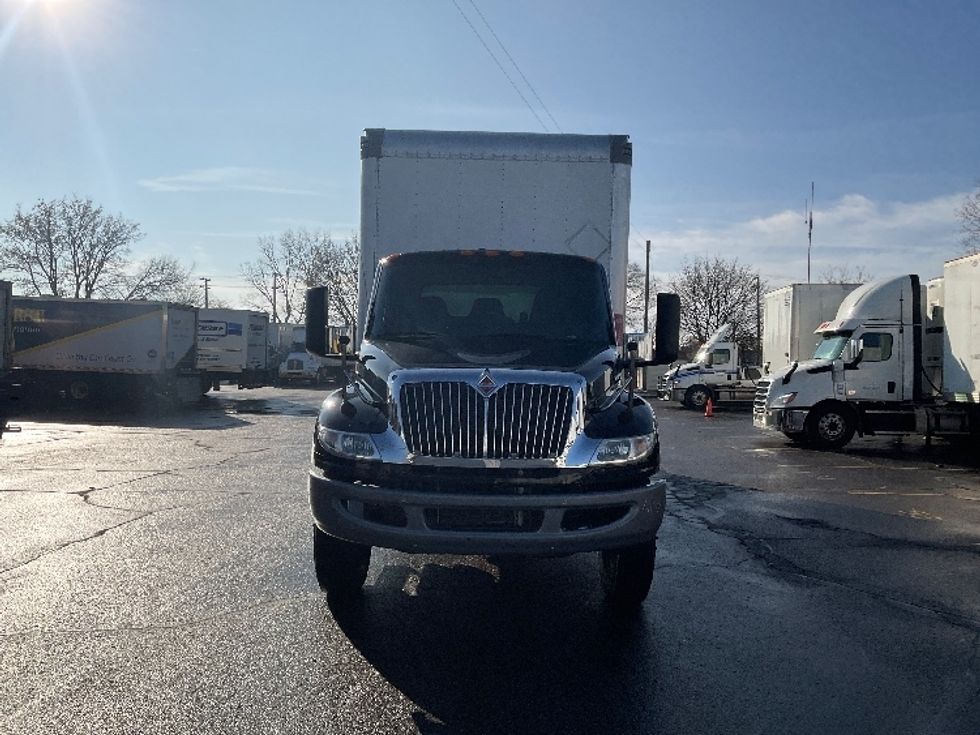 Medium Duty Box Truck-Light and Medium Duty Trucks-International-2021-MV607-Plymouth-MI-135,094\n\t\tmiles-$ 61,000 - Image 2