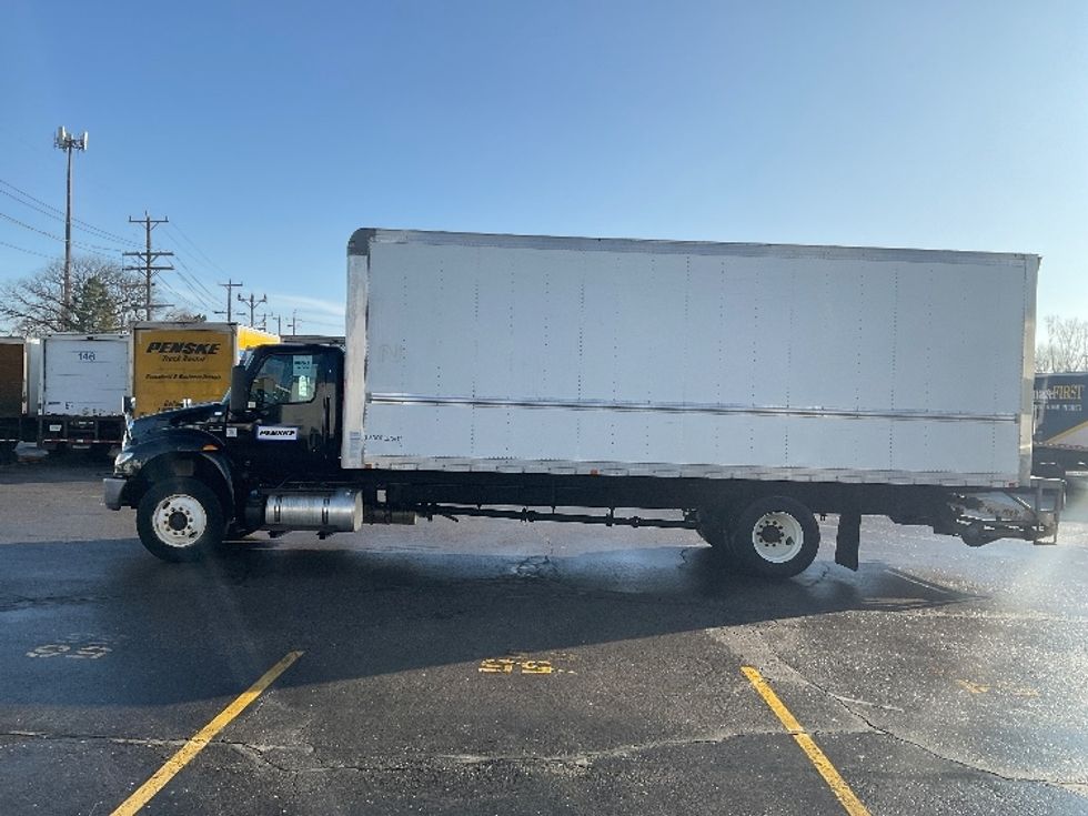 Medium Duty Box Truck-Light and Medium Duty Trucks-International-2021-MV607-Plymouth-MI-135,094\n\t\tmiles-$ 61,000 - Image 4