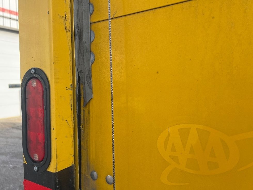 Medium Duty Box Truck-Light and Medium Duty Trucks-International-2021-MV607-Plymouth-MI-186,641\n\t\tmiles-$ 43,000 - Image 29