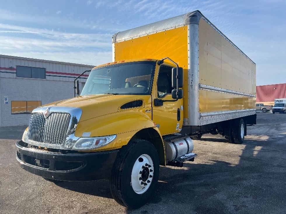 Medium Duty Box Truck-Light and Medium Duty Trucks-International-2021-MV607-Plymouth-MI-186,641\n\t\tmiles-$ 43,000 - Image 3