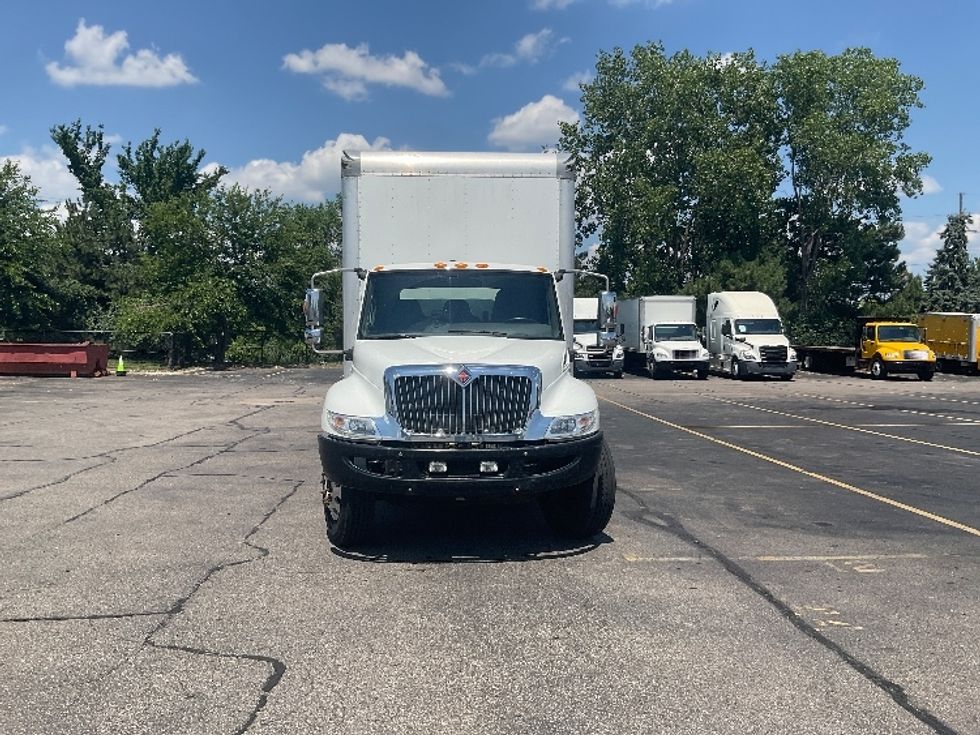 Medium Duty Box Truck-Light and Medium Duty Trucks-International-2021-MV607-Plymouth-MI-206,906\n\t\tmiles-$ 55,000 - Image 2