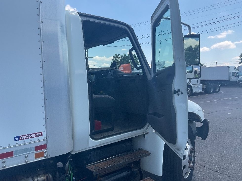 Medium Duty Box Truck-Light and Medium Duty Trucks-International-2021-MV607-Plymouth-MI-206,906\n\t\tmiles-$ 55,000 - Image 20