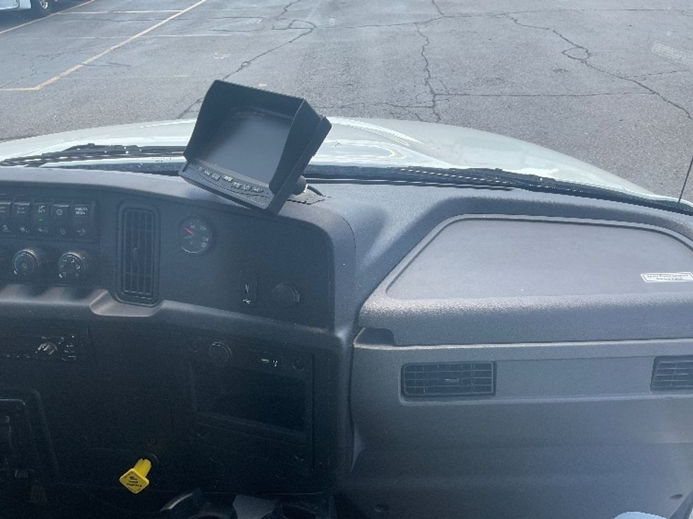 Medium Duty Box Truck-Light and Medium Duty Trucks-International-2021-MV607-Plymouth-MI-206,906\n\t\tmiles-$ 55,000 - Image 21