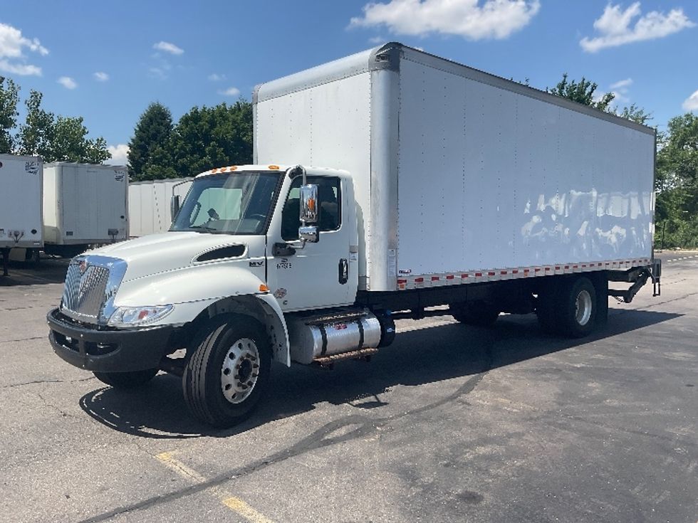 Medium Duty Box Truck-Light and Medium Duty Trucks-International-2021-MV607-Plymouth-MI-206,906\n\t\tmiles-$ 55,000 - Image 3
