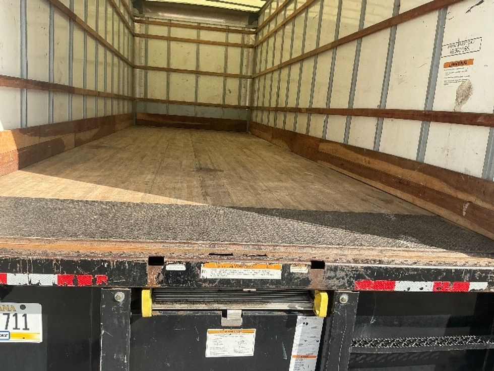 Medium Duty Box Truck-Light and Medium Duty Trucks-International-2021-MV607-Pompano Beach-FL-160,338\n\t\tmiles-$ 48,000 - Image 10