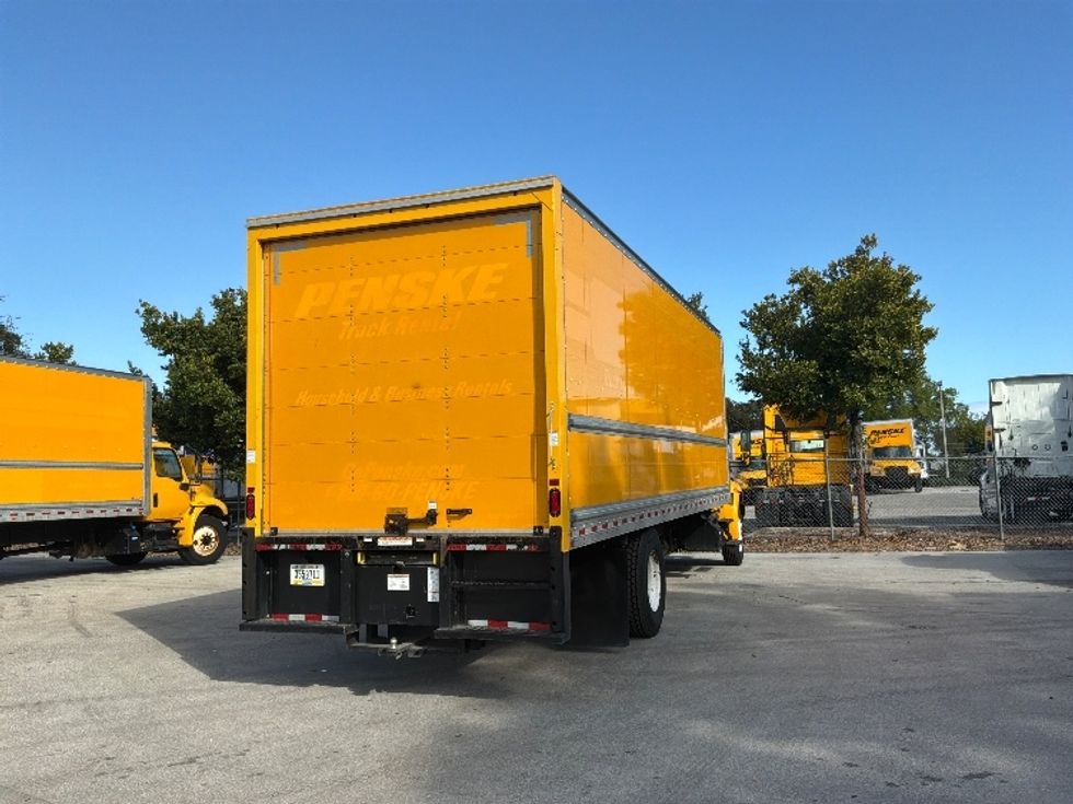 Medium Duty Box Truck-Light and Medium Duty Trucks-International-2021-MV607-Pompano Beach-FL-160,338\n\t\tmiles-$ 48,000 - Image 13