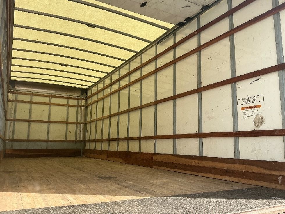 Medium Duty Box Truck-Light and Medium Duty Trucks-International-2021-MV607-Pompano Beach-FL-160,338\n\t\tmiles-$ 48,000 - Image 12