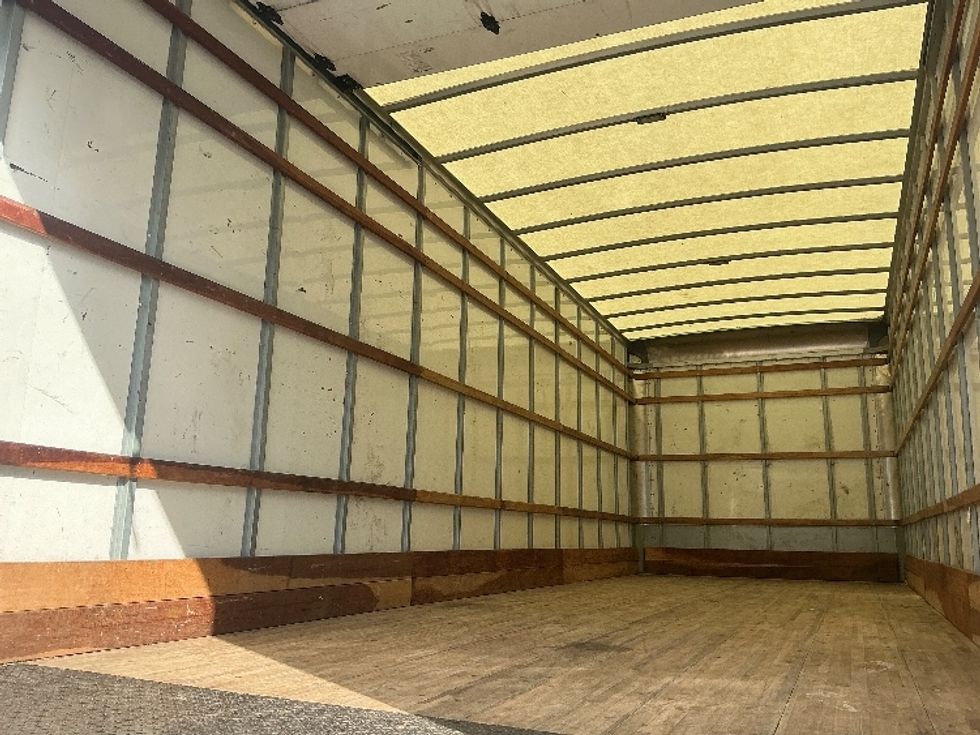 Medium Duty Box Truck-Light and Medium Duty Trucks-International-2021-MV607-Pompano Beach-FL-160,338\n\t\tmiles-$ 48,000 - Image 11