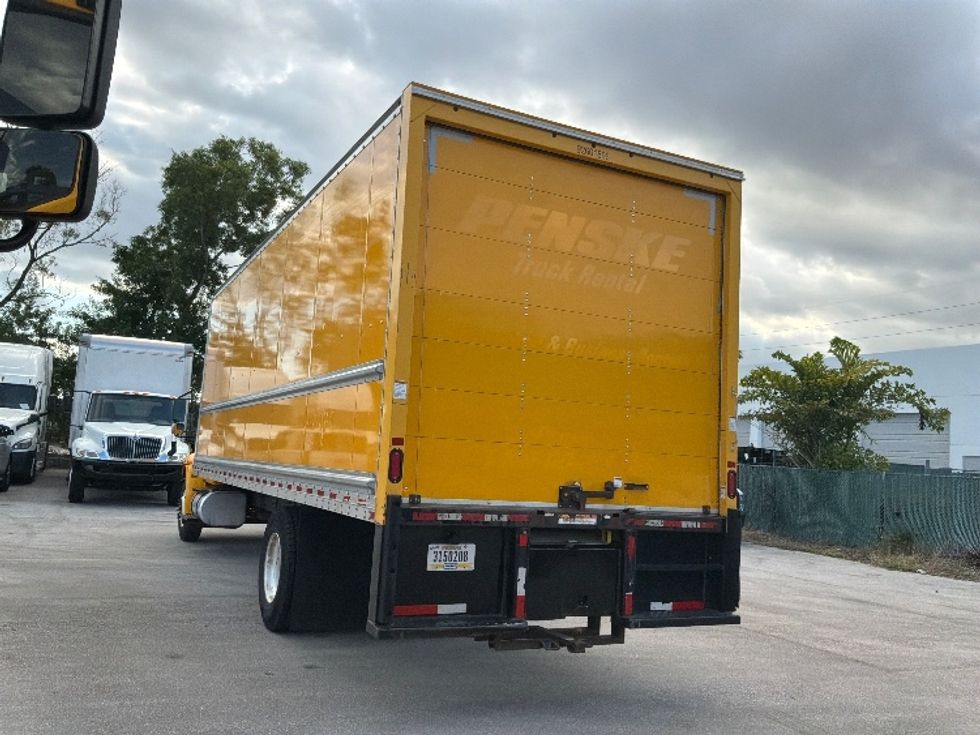 Medium Duty Box Truck-Light and Medium Duty Trucks-International-2021-MV607-Pompano Beach-FL-196,094\n\t\tmiles-$ 42,750 - Image 6