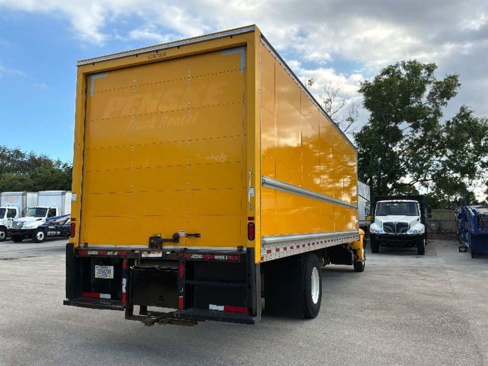 Medium Duty Box Truck-Light and Medium Duty Trucks-International-2021-MV607-Pompano Beach-FL-196,094\n\t\tmiles-$ 42,750 - Image 13