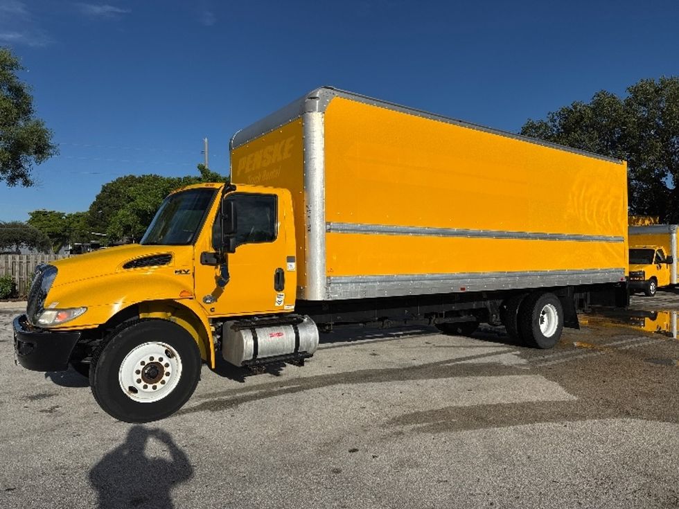 Medium Duty Box Truck-Light and Medium Duty Trucks-International-2021-MV607-Pompano Beach-FL-235,559\n\t\tmiles-$ 40,000 - Image 3