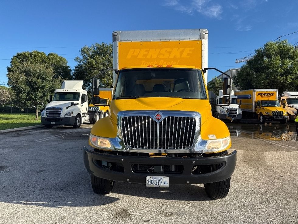 Medium Duty Box Truck-Light and Medium Duty Trucks-International-2021-MV607-Pompano Beach-FL-235,559\n\t\tmiles-$ 40,000 - Image 2