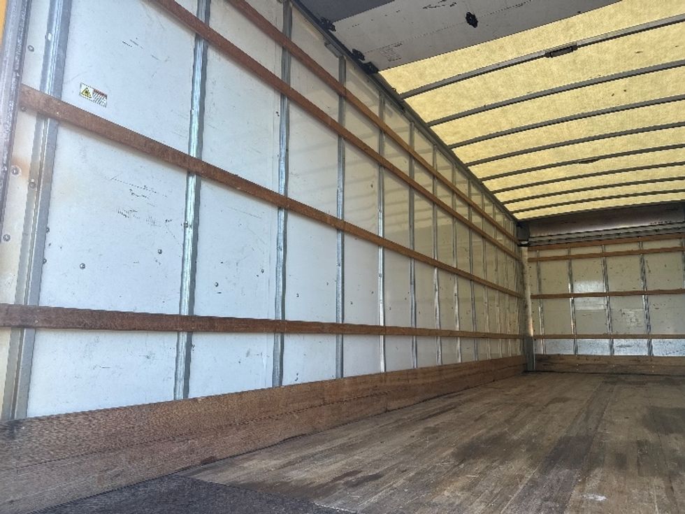 Medium Duty Box Truck-Light and Medium Duty Trucks-International-2021-MV607-Pompano Beach-FL-235,559\n\t\tmiles-$ 40,000 - Image 10