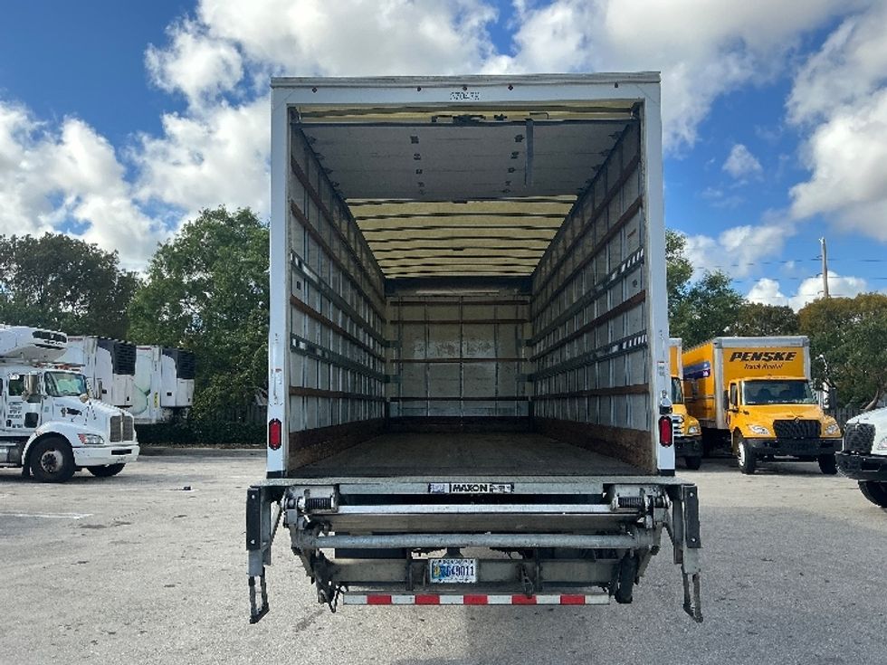Medium Duty Box Truck-Light and Medium Duty Trucks-International-2021-MV607-Pompano Beach-FL-265,373\n\t\tmiles-$ 37,750 - Image 8