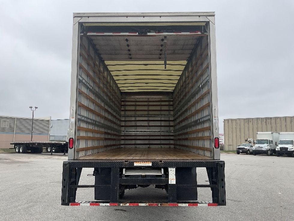 Medium Duty Box Truck-Light and Medium Duty Trucks-International-2021-MV607-Poplar Bluff-MO-173,449\n\t\tmiles-$ 14,250 - Image 8
