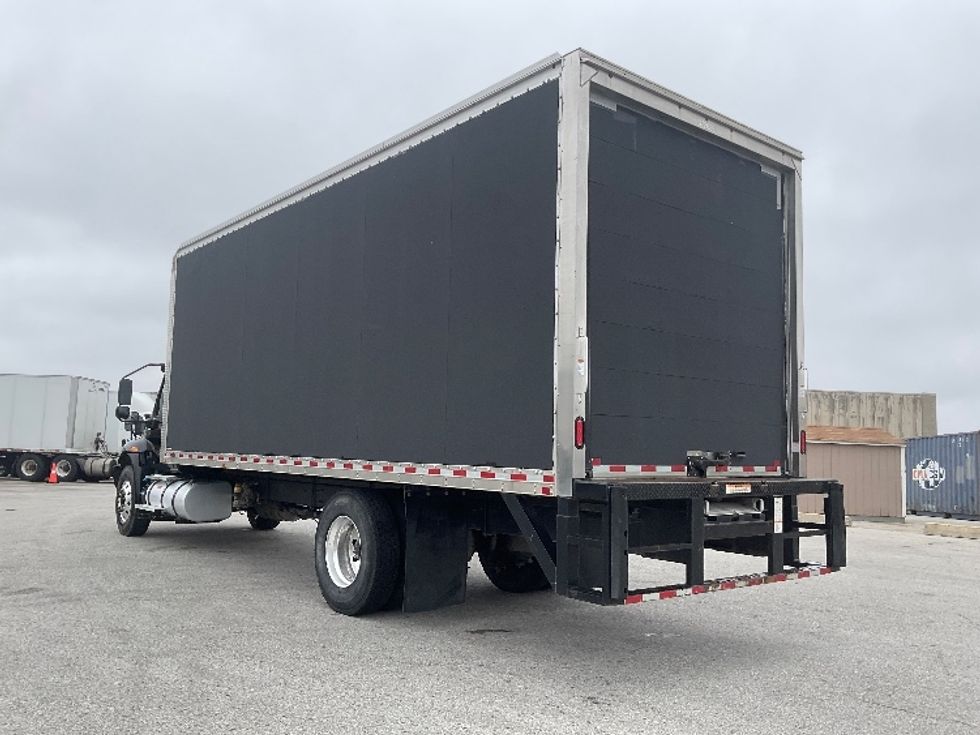 Medium Duty Box Truck-Light and Medium Duty Trucks-International-2021-MV607-Poplar Bluff-MO-173,449\n\t\tmiles-$ 14,250 - Image 6