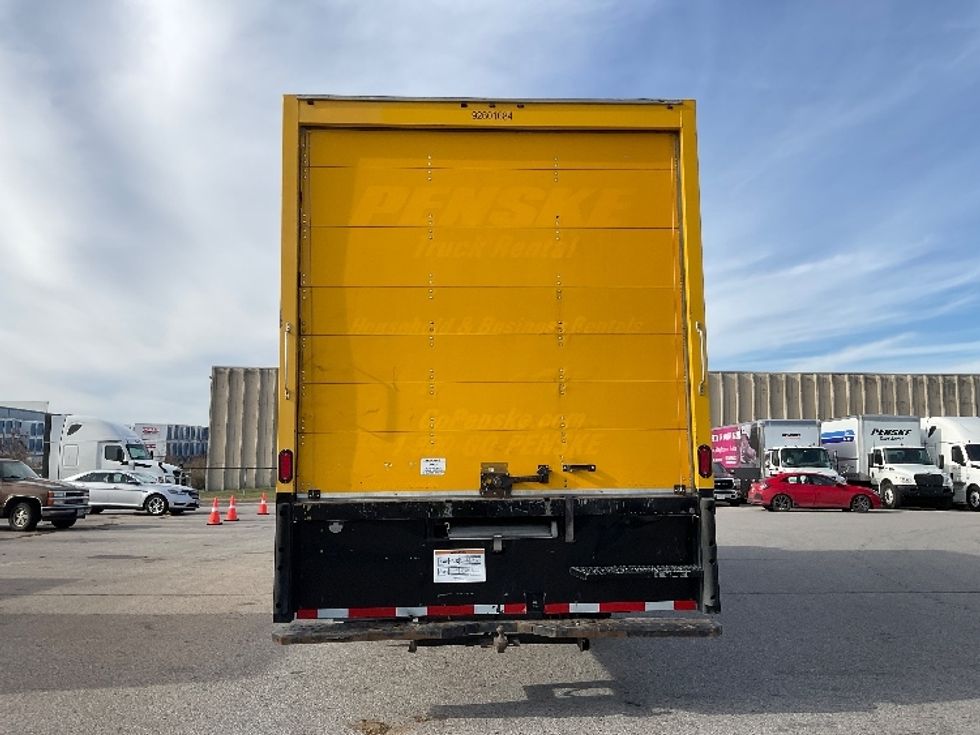 Medium Duty Box Truck-Light and Medium Duty Trucks-International-2021-MV607-Poplar Bluff-MO-196,924\n\t\tmiles-$ 42,750 - Image 7