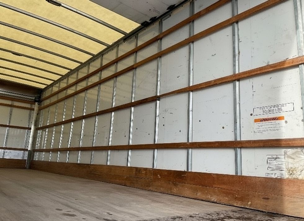 Medium Duty Box Truck-Light and Medium Duty Trucks-International-2021-MV607-Poplar Bluff-MO-196,924\n\t\tmiles-$ 42,750 - Image 12