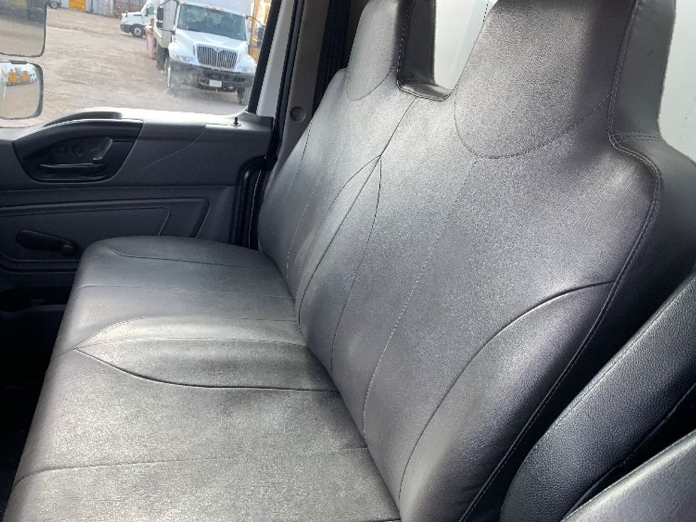 Medium Duty Box Truck-Light and Medium Duty Trucks-International-2021-MV607-Poplar Bluff-MO-220,662\n\t\tmiles-$ 51,000 - Image 19