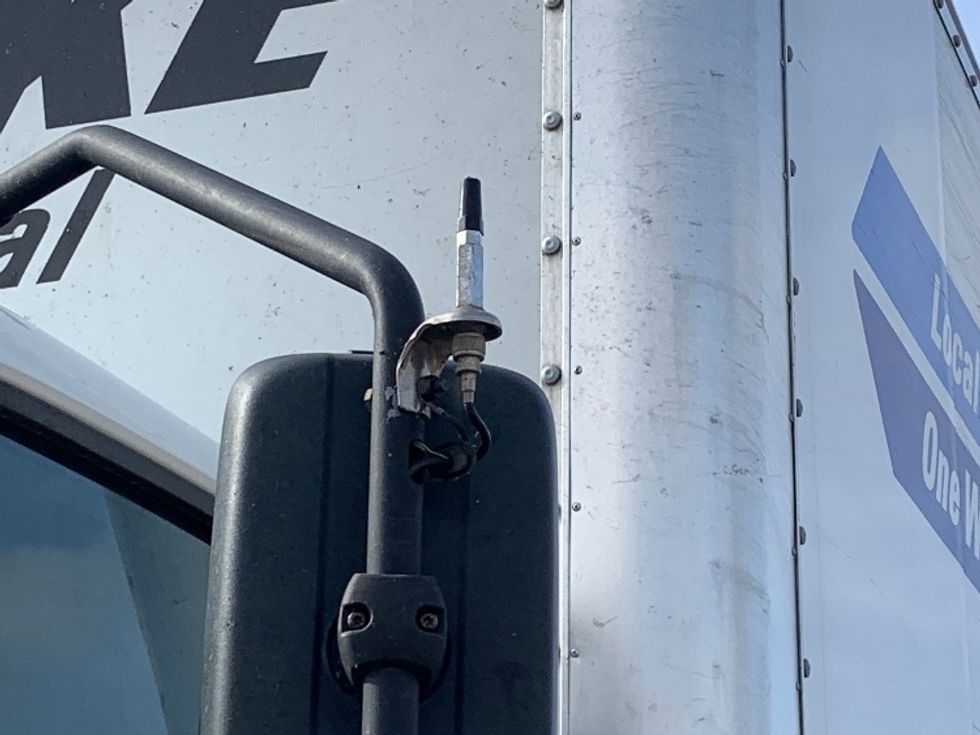 Medium Duty Box Truck-Light and Medium Duty Trucks-International-2021-MV607-Poplar Bluff-MO-220,662\n\t\tmiles-$ 51,000 - Image 26