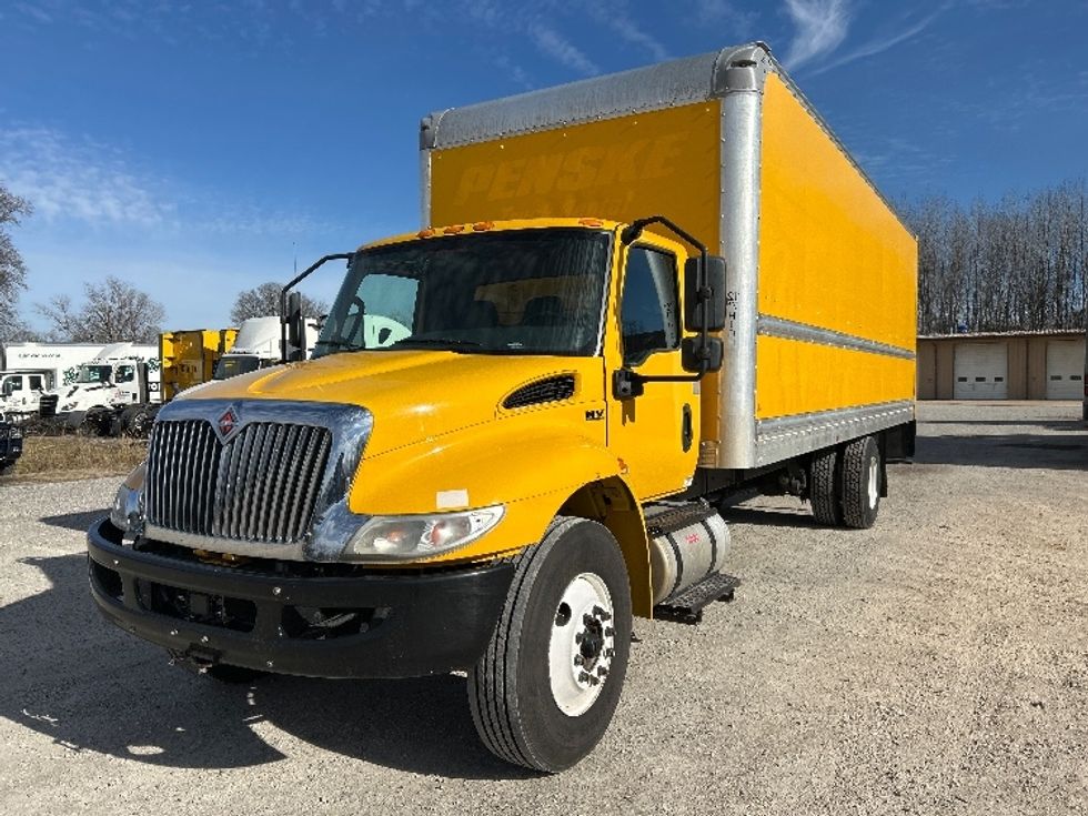 Medium Duty Box Truck-Light and Medium Duty Trucks-International-2021-MV607-Poplar Bluff-MO-231,319\n\t\tmiles-$ 37,750 - Image 3