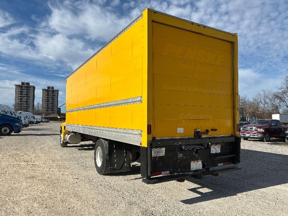 Medium Duty Box Truck-Light and Medium Duty Trucks-International-2021-MV607-Poplar Bluff-MO-231,319\n\t\tmiles-$ 37,750 - Image 6