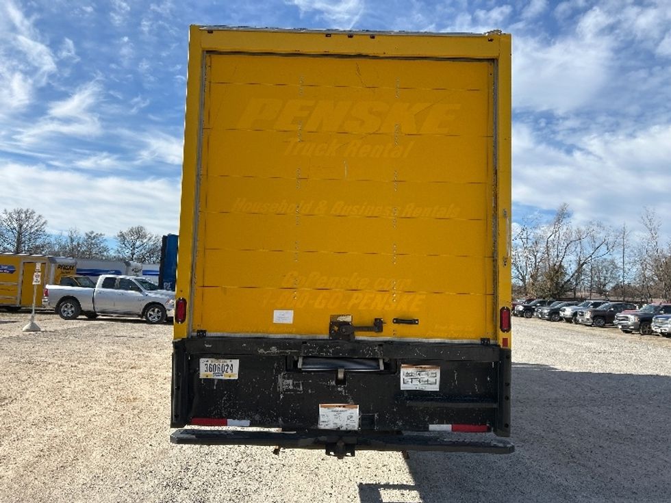 Medium Duty Box Truck-Light and Medium Duty Trucks-International-2021-MV607-Poplar Bluff-MO-231,319\n\t\tmiles-$ 37,750 - Image 7