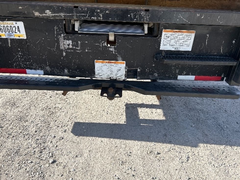 Medium Duty Box Truck-Light and Medium Duty Trucks-International-2021-MV607-Poplar Bluff-MO-231,319\n\t\tmiles-$ 37,750 - Image 9