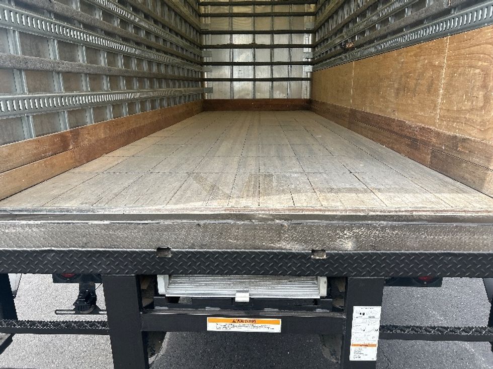 Medium Duty Box Truck-Light and Medium Duty Trucks-International-2021-MV607-Portland-OR-117,011\n\t\tmiles-$ 58,000 - Image 10