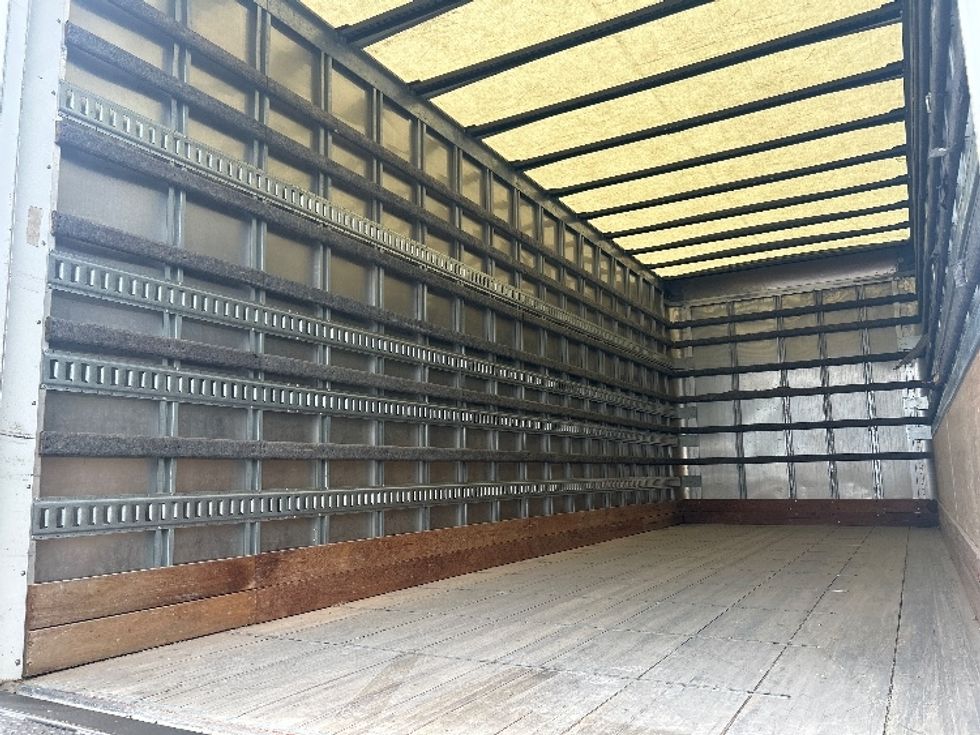 Medium Duty Box Truck-Light and Medium Duty Trucks-International-2021-MV607-Portland-OR-117,011\n\t\tmiles-$ 58,000 - Image 11