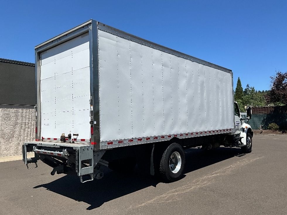Medium Duty Box Truck-Light and Medium Duty Trucks-International-2021-MV607-Portland-OR-141,217\n\t\tmiles-$ 60,500 - Image 13