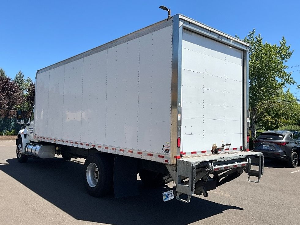 Medium Duty Box Truck-Light and Medium Duty Trucks-International-2021-MV607-Portland-OR-141,217\n\t\tmiles-$ 60,500 - Image 6