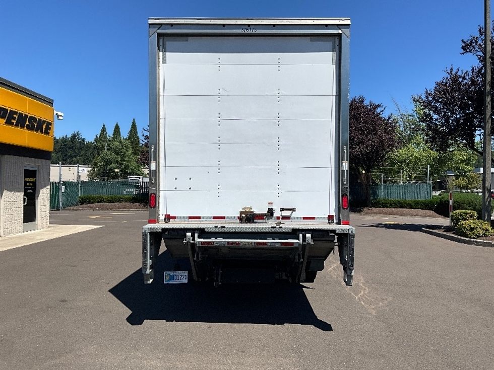 Medium Duty Box Truck-Light and Medium Duty Trucks-International-2021-MV607-Portland-OR-141,217\n\t\tmiles-$ 60,500 - Image 7