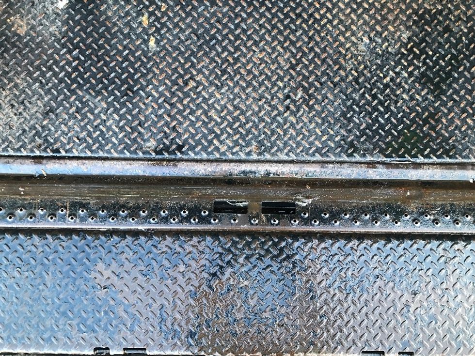 Medium Duty Box Truck-Light and Medium Duty Trucks-International-2021-MV607-Portland-OR-175,948\n\t\tmiles-$ 52,000 - Image 10